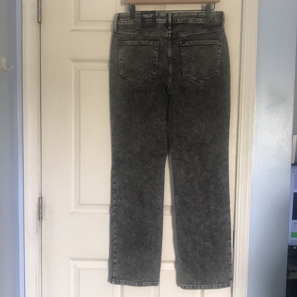 NWT Simply Vera Vera Wang Los Feliz wash relaxed straight fit jeans - Picture 3 of 7